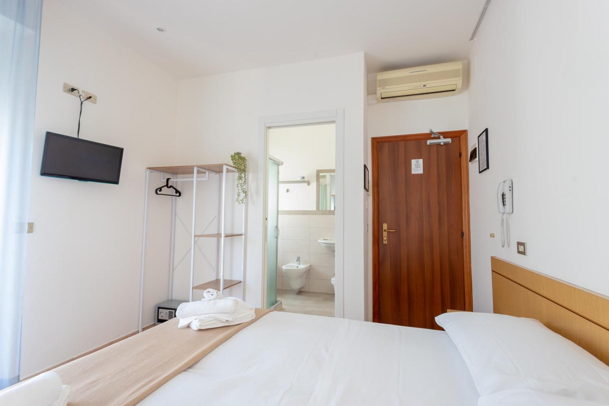 Hotel Katina Rimini Exteriör bild